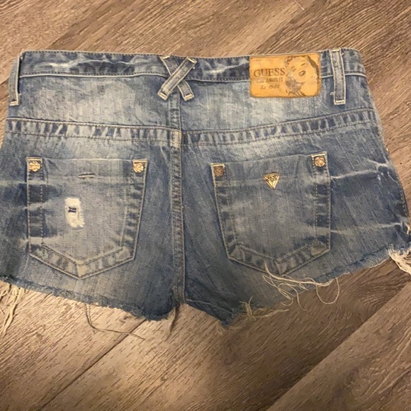 Guess Jean Shirts 23 - Picture 4 of 6